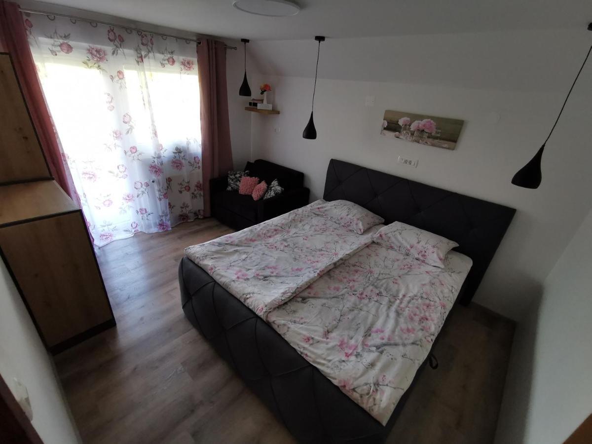 Apartments Bernard Bled Bagian luar foto