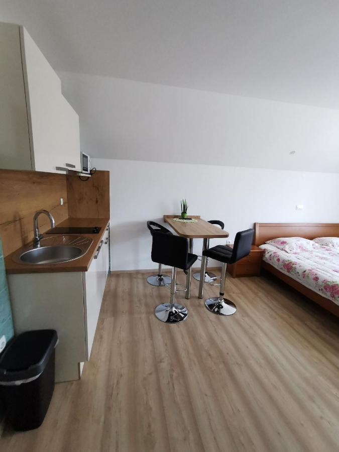 Apartments Bernard Bled Bagian luar foto